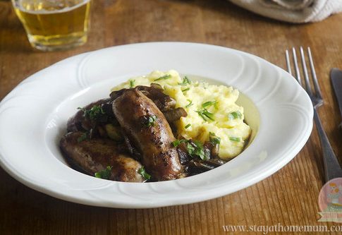 Sausages in Onion Gravy -Slow Cooker