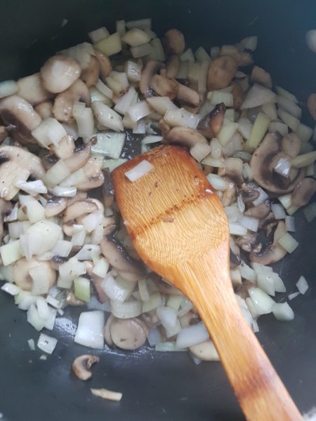 One Pot Beef Stroganoff